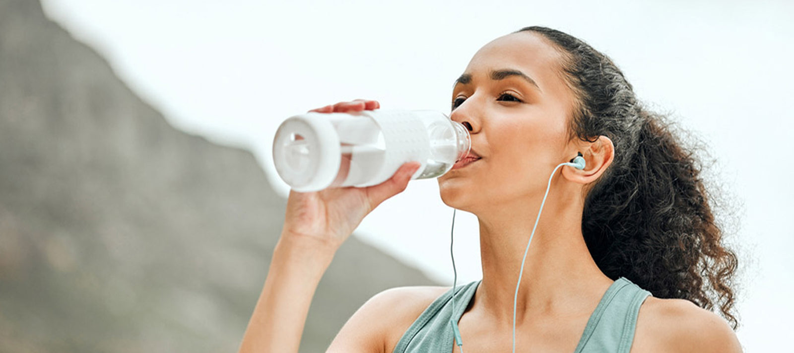 8 Effective Ways To Get Rid of Seasonal Winter Blues